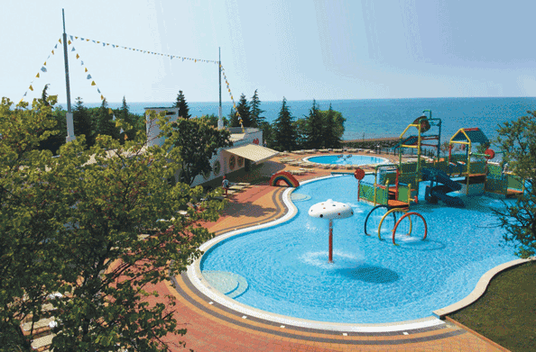 Entretenimiento para niños en el hotel Riu del Mar Negro-bulgaria