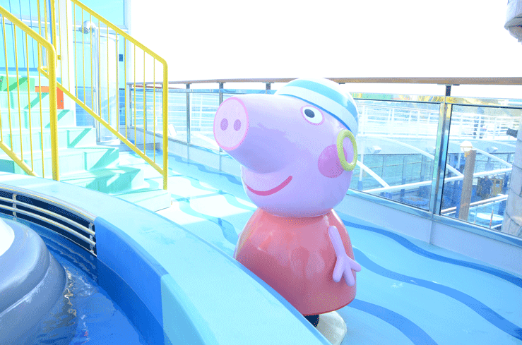 Costa-Cruceros-Peppa-Pig-piscina