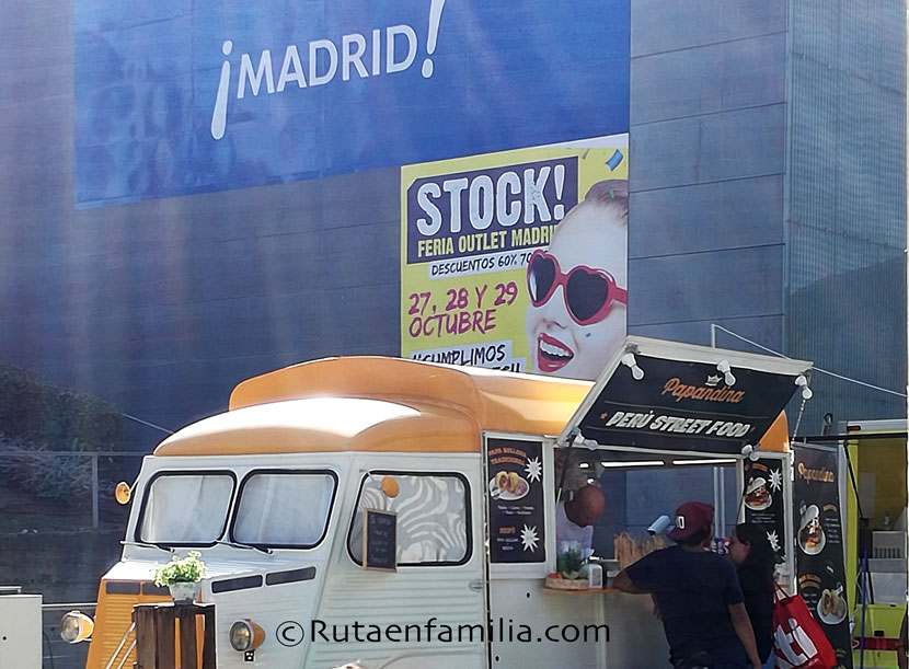 Stock-Outlet-Madrid-Food-truck