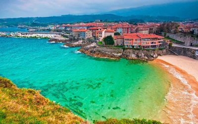 Llanes, Oviedo y Riaza triunfan en los destinos Family-Friendly de España en 2020