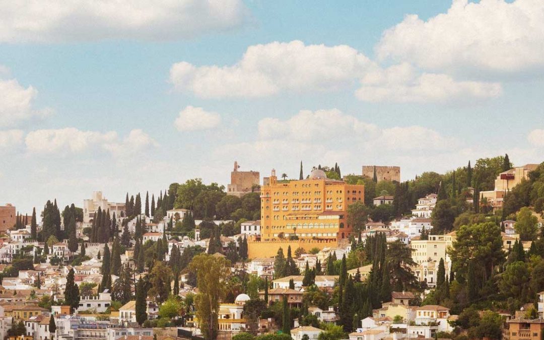 Granada en Primavera desde el Alhambra Palace