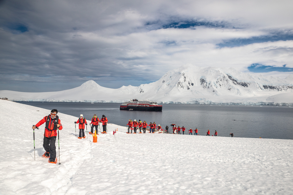 Damoy-Point-Antarctica-Photo_Oscar_Farrera