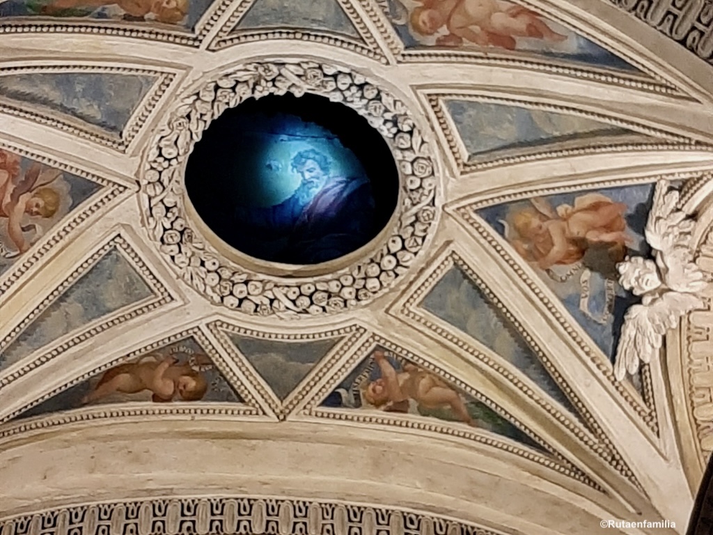 Interior de la Iglesia de San Lorenzo