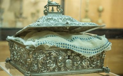 Coria presenta en Fitur el sagrado mantel de la Última Cena