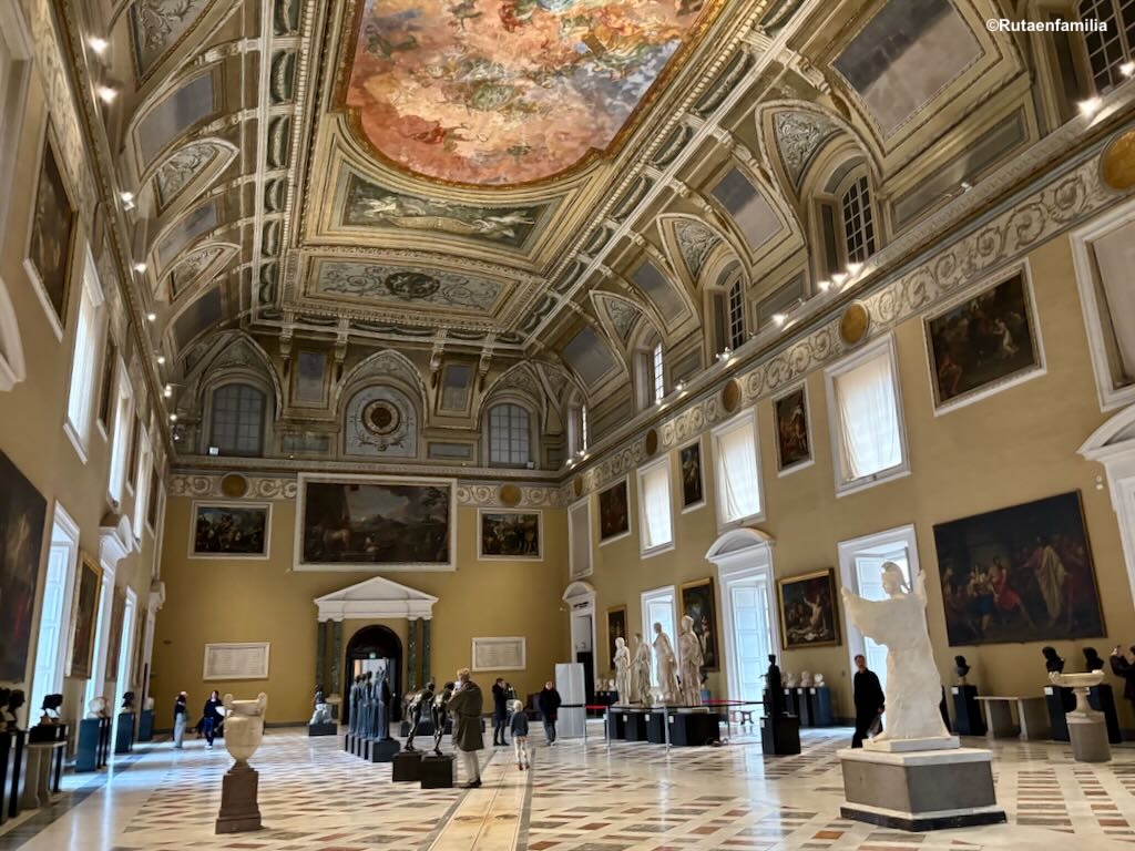 Esculturas romanas en el Museo Arqueológico de Nápoles