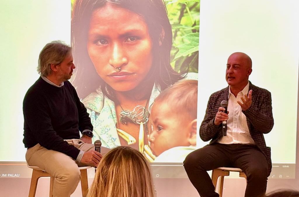 Josep M Palau durante la presentación del libro Mi madre se convirtió en pájaro en Madrid