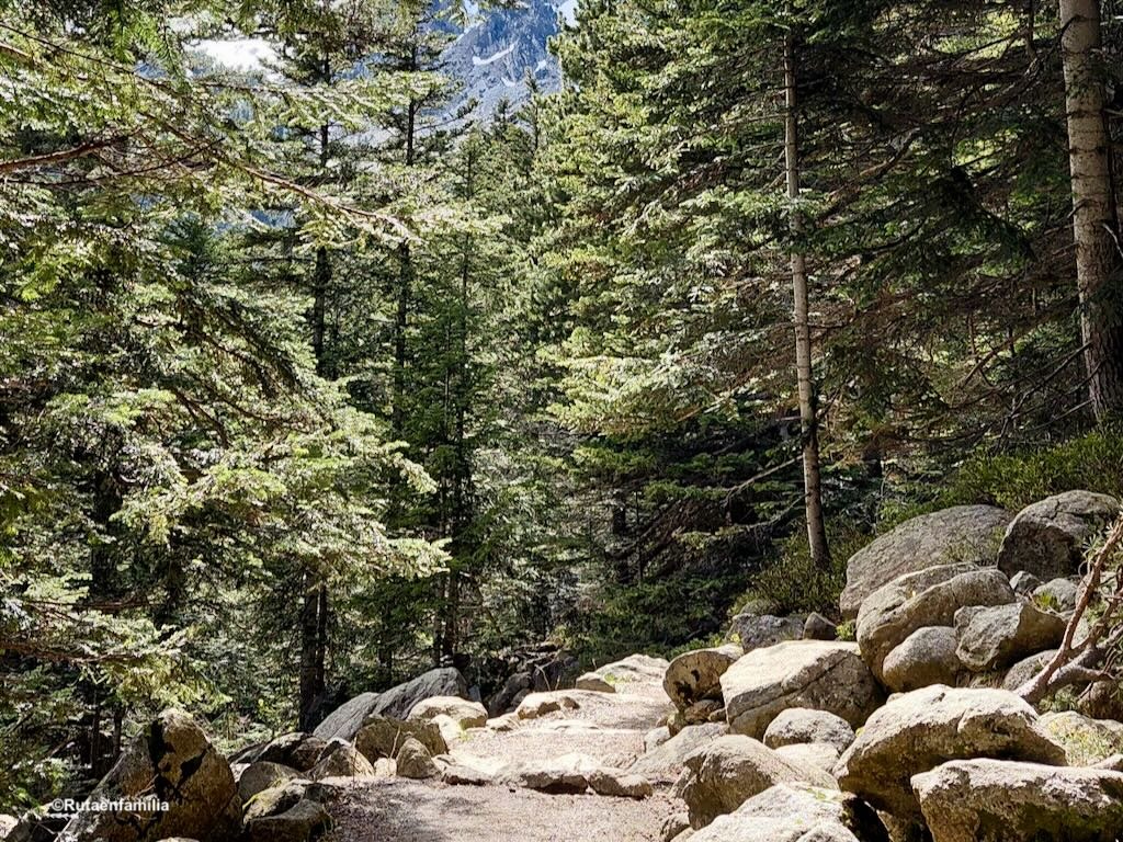 senderismo en el parque nacional Aiguestortes- Lleida